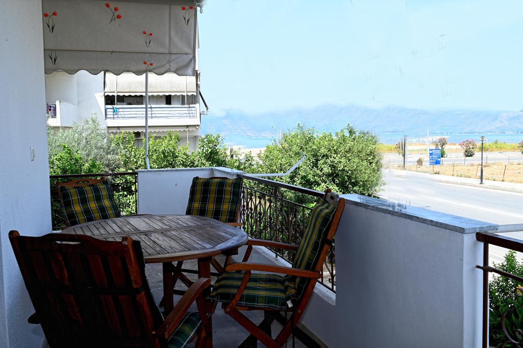 Twins Apartment Nafplio Bagian luar foto
