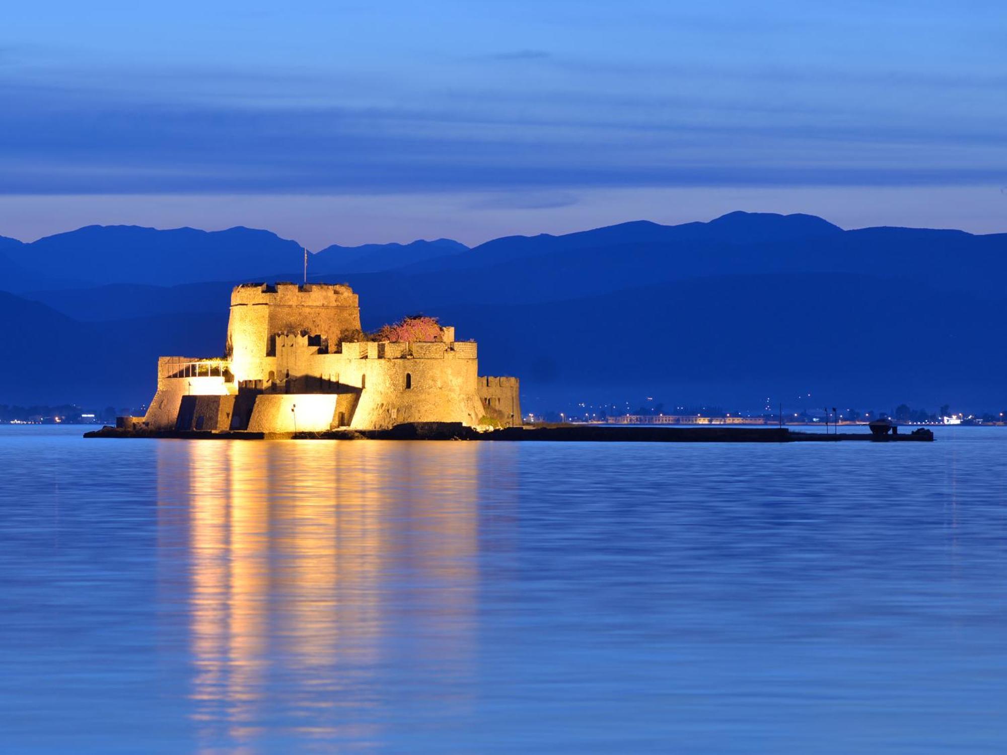 Twins Apartment Nafplio Bagian luar foto
