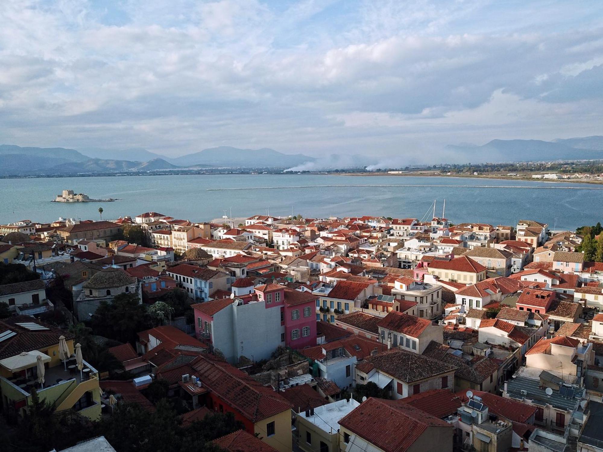 Twins Apartment Nafplio Bagian luar foto